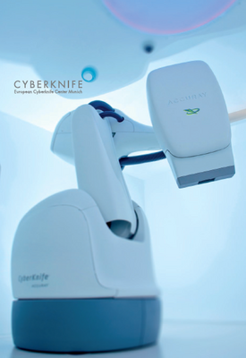 Cyberknife Broschüre englisch cover